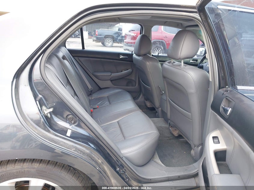 2006 HONDA ACCORD VIN: 1HGCM66576A025490
