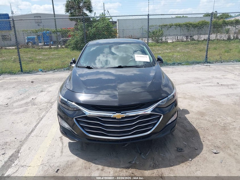 2019 CHEVROLET MALIBU VIN: 1G1ZD5ST4KF168295