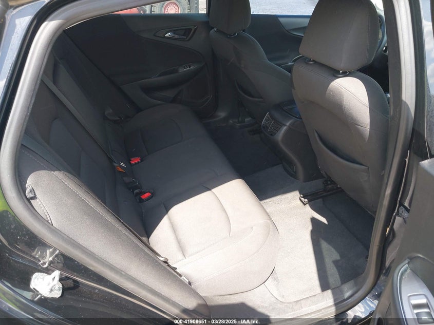 2019 CHEVROLET MALIBU VIN: 1G1ZD5ST4KF168295