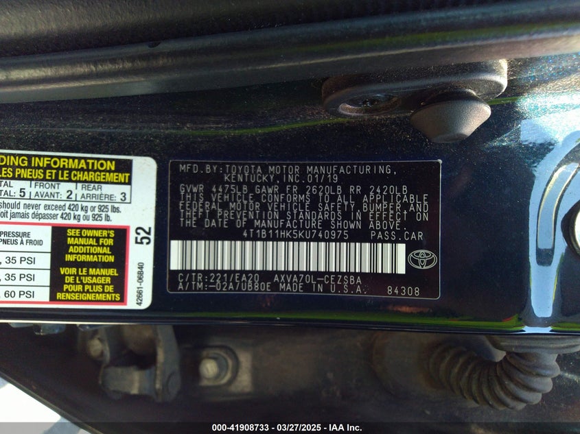 2019 TOYOTA CAMRY VIN: 4T1B11HK5KU740975