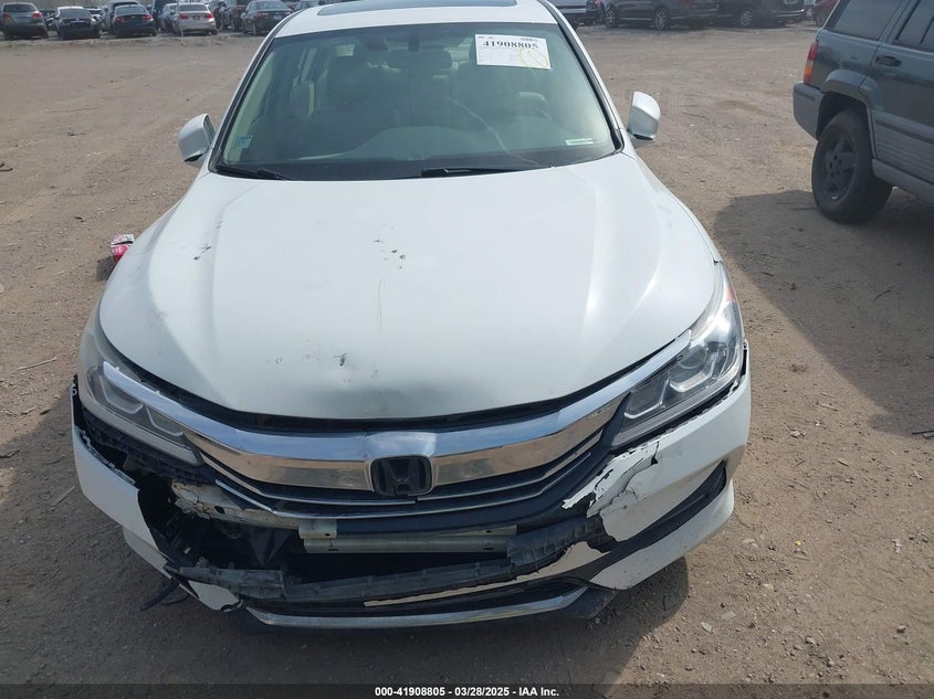 2016 HONDA ACCORD VIN: 1HGCR2F8XGA094146