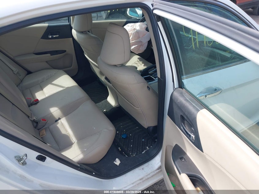 2016 HONDA ACCORD VIN: 1HGCR2F8XGA094146