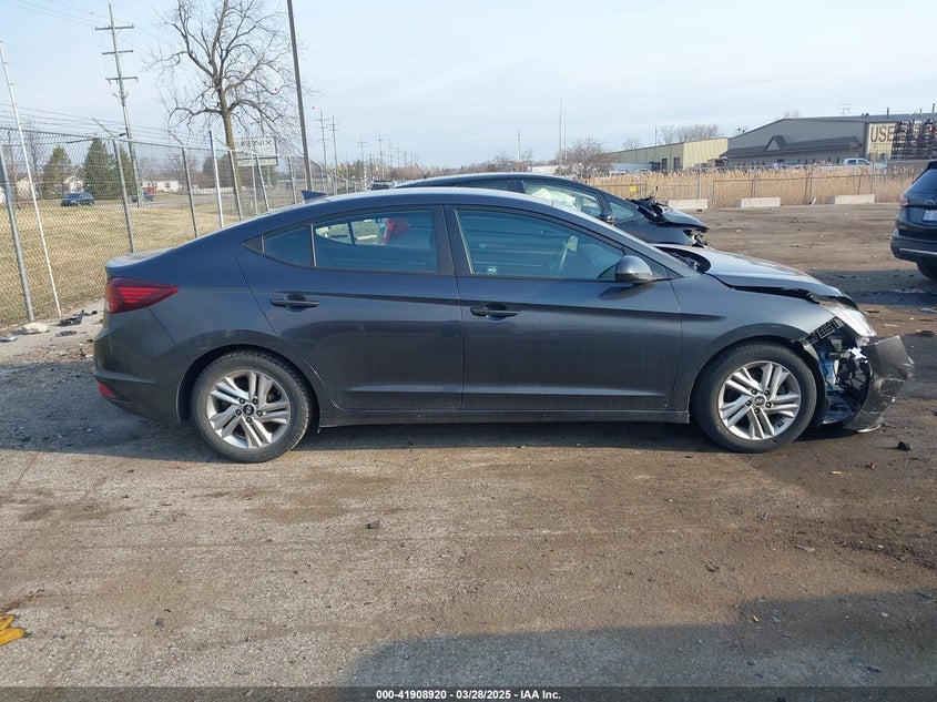 2020 HYUNDAI ELANTRA SEL - 5NPD84LF5LH555860