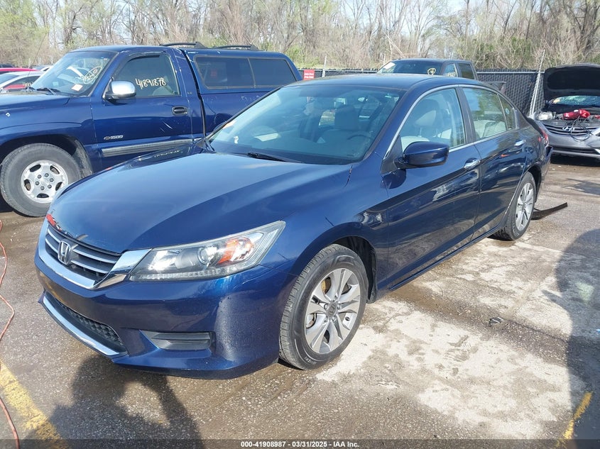 2015 HONDA ACCORD VIN: 1HGCR2F31FA215827