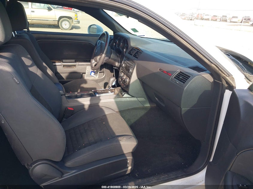 2014 DODGE CHALLENGER VIN: 2C3CDYAG7EH307684