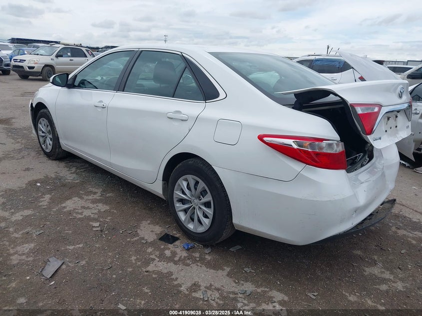 2017 TOYOTA CAMRY VIN: 4T1BF1FK7HU732907
