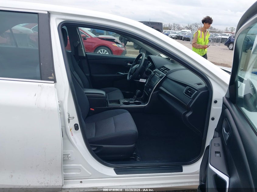 2017 TOYOTA CAMRY VIN: 4T1BF1FK7HU732907