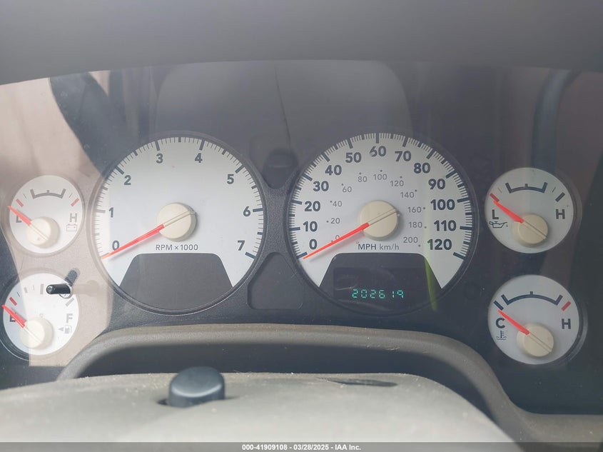 2007 DODGE RAM 1500 VIN: 3D7KR19D77G842727