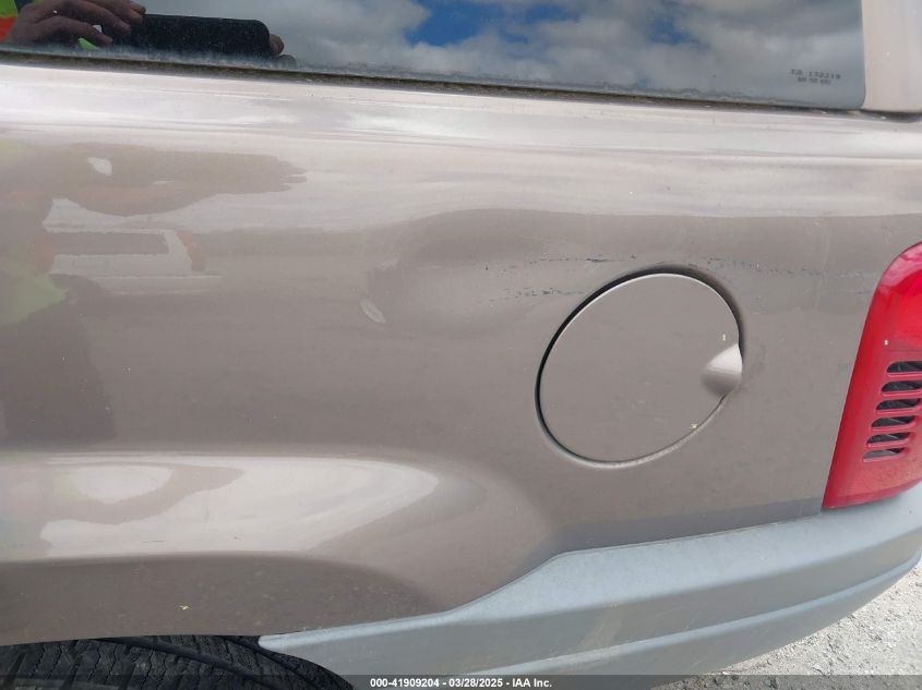 2002 Jeep Grand Cherokee Laredo VIN: 1J4GW48S32C123720 Lot: 41909204