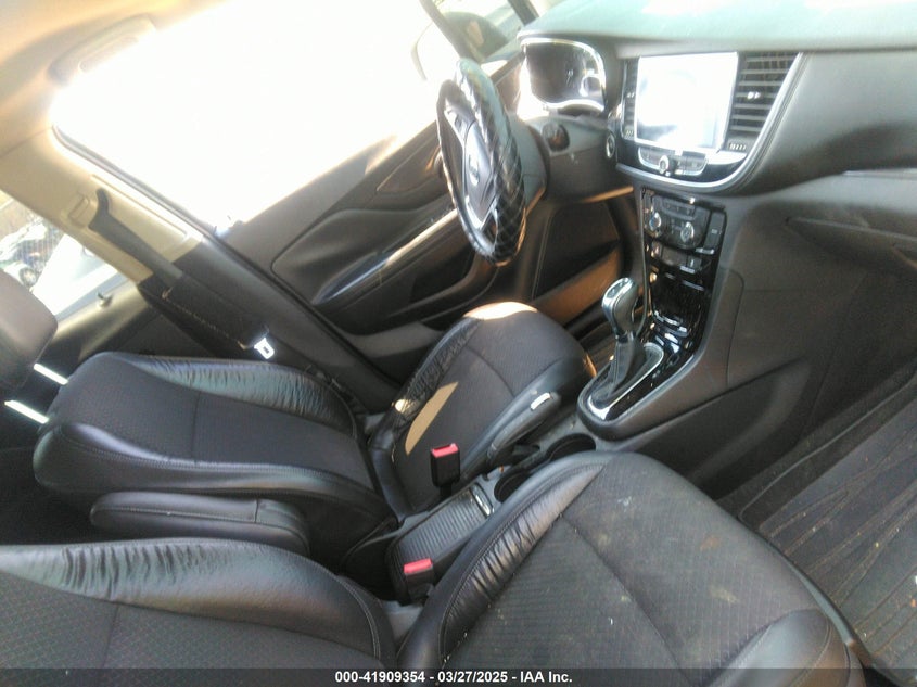 VIN KL4CJASB5HB073941 2017 BUICK ENCORE PREFERRED