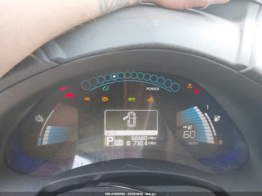2014 NISSAN LEAF VIN: 1N4AZ0CP8EC331536
