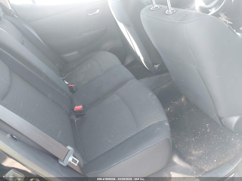 2014 NISSAN LEAF VIN: 1N4AZ0CP8EC331536