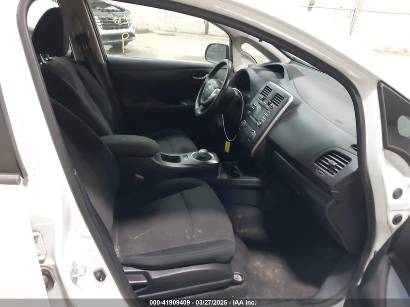 2015 NISSAN LEAF S - 1N4AZ0CP1FC322663