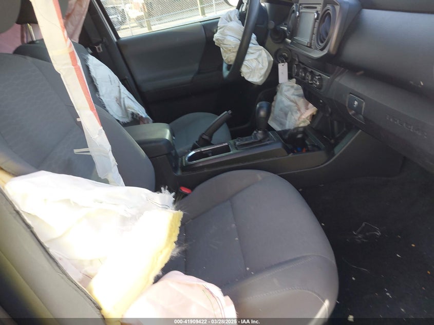 2019 TOYOTA TACOMA VIN: 5TFSZ5AN1KX170139
