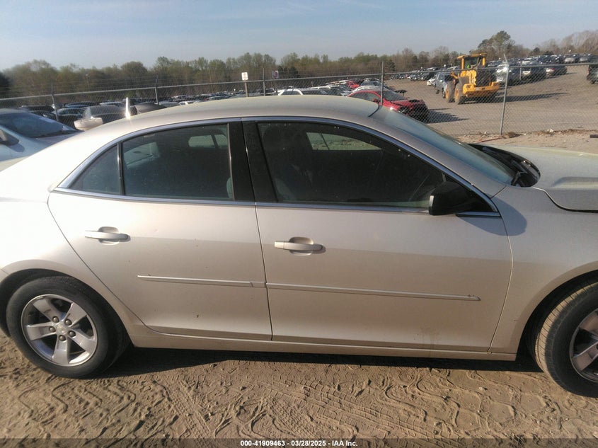 2015 CHEVROLET MALIBU LS - 1G11B5SL0FF205609