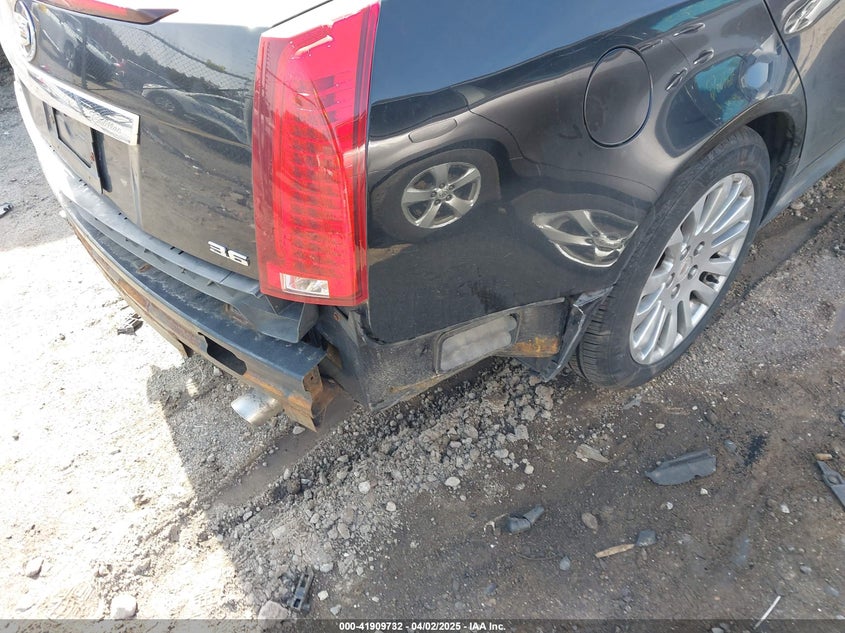 2012 CADILLAC CTS VIN: 1G6DM5E39C0106931