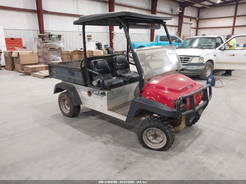 2005 CLUB CAR GOLF CART