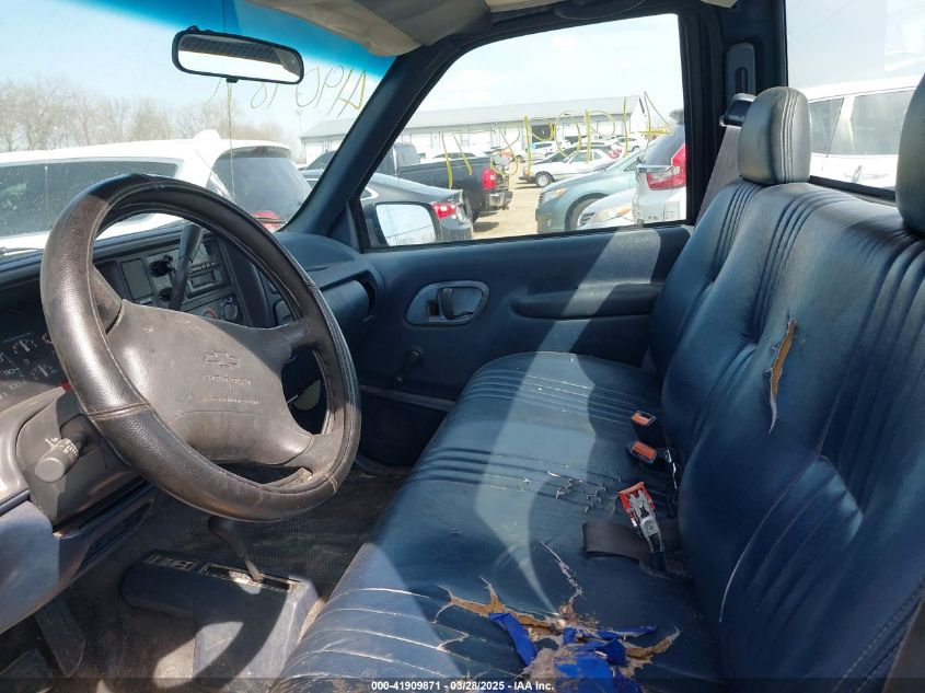 1996 Chevrolet Gmt-400 K1500 VIN: 1GCEK14W5TZ135009 Lot: 41909871