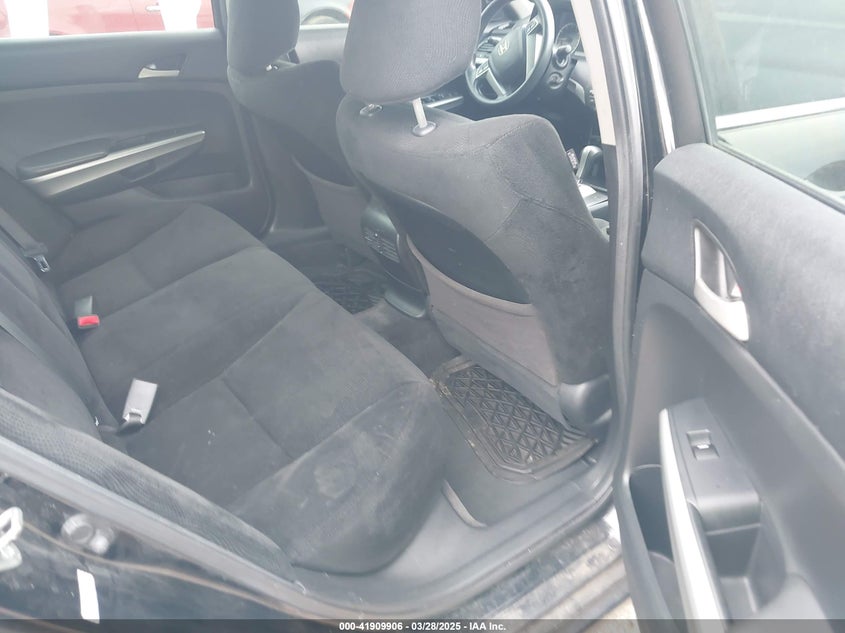 2010 HONDA ACCORD VIN: 1HGCP2F71AA166176