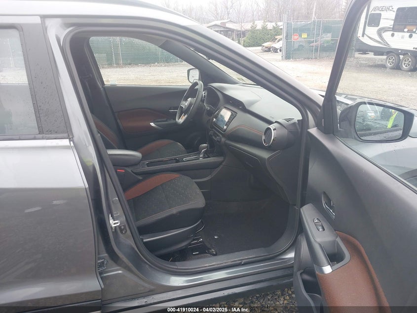 2022 NISSAN KICKS VIN: 3N1CP5DV7NL505476