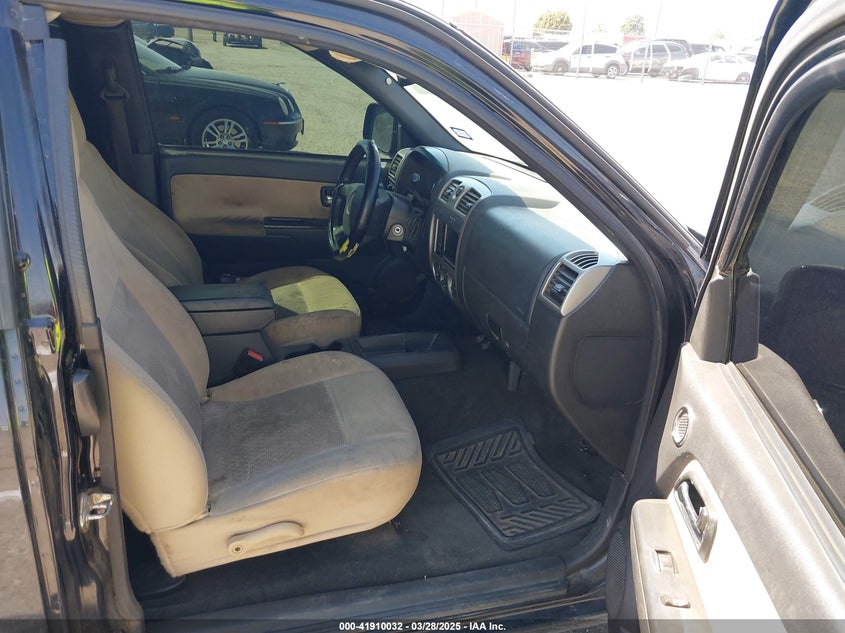2011 CHEVROLET COLORADO VIN: 1GCESEFP0B8133735