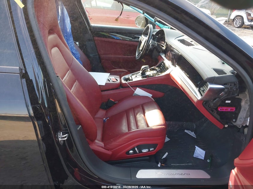 2018 PORSCHE PANAMERA 4 - WP0AA2A73JL119458