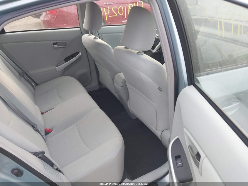 2013 TOYOTA PRIUS VIN: JTDKN3DU2D5629440