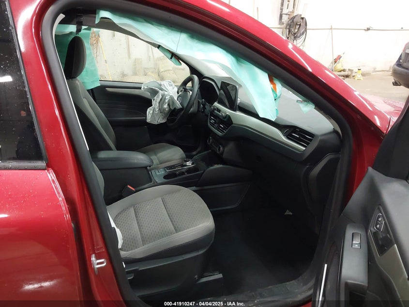2022 FORD ESCAPE VIN: 1FMCU9G67NUA79565