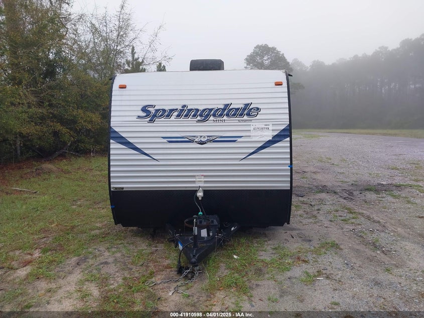 2019 KEYSTONE MINI1760BH VIN: 4YDT17617KW105585