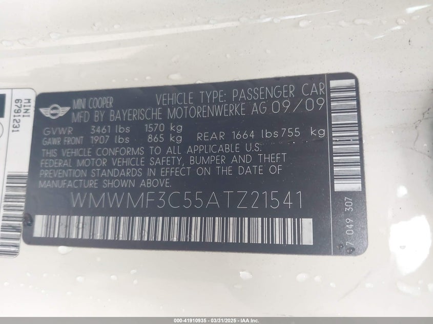 2010 MINI COOPER VIN: WMWMF3C55ATZ21541