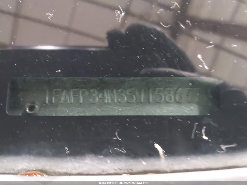 2005 Ford Focus Zx4 VIN: 1FAFP34N35W158677 Lot: 41911027