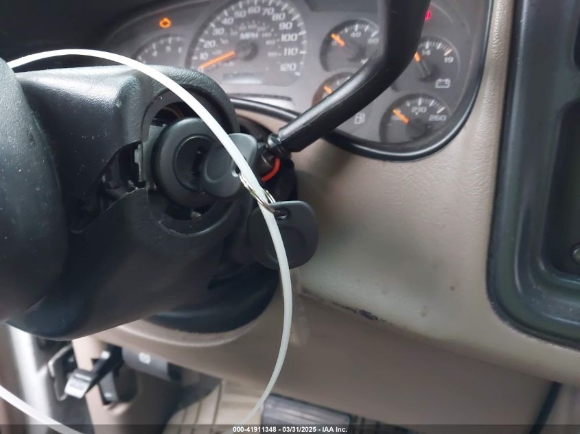 2003 Chevrolet Avalanche 1500 VIN: 3GNEC13TX3G256016 Lot: 41911348