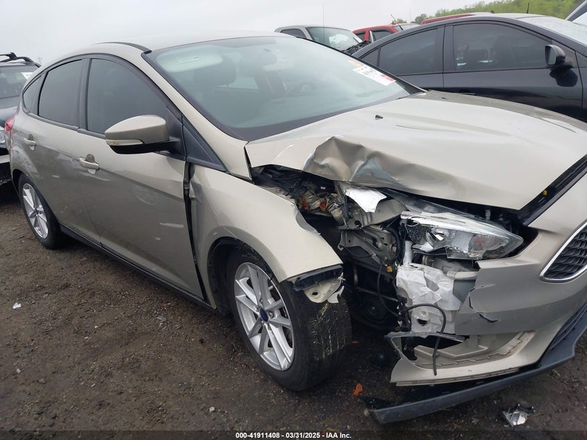 2016 FORD FOCUS VIN: 1FADP3K21GL330998