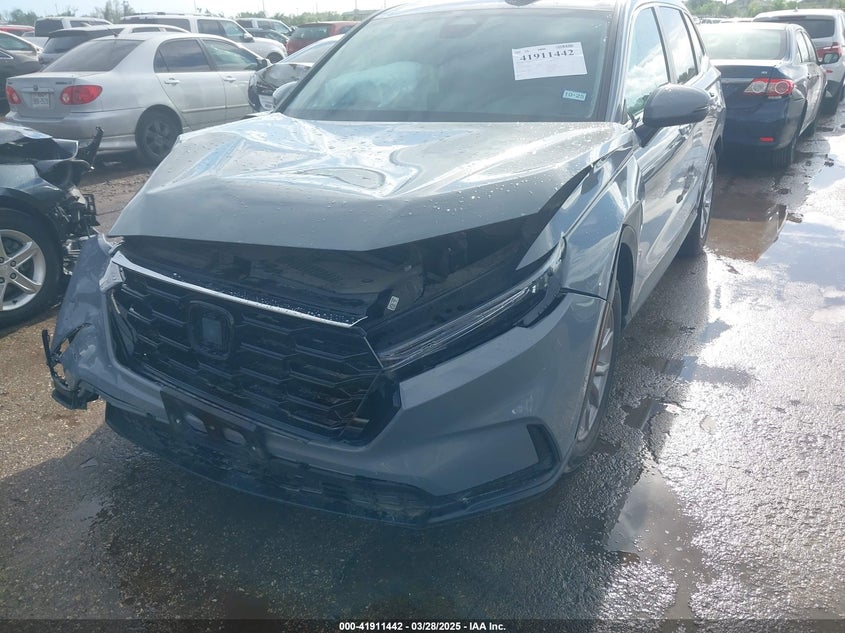 2024 HONDA CRV VIN: 2HKRS3H75RH312738
