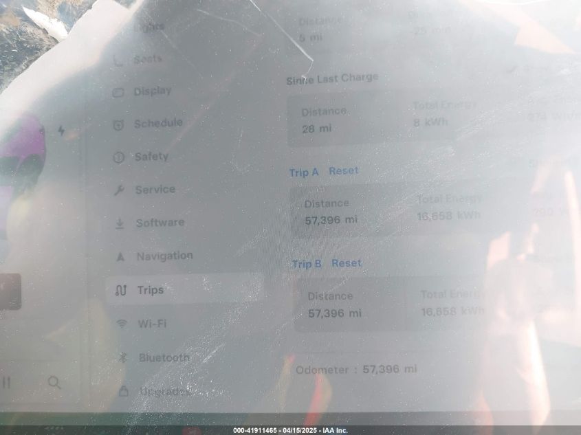 2022 Tesla Model Y Long Range Dual Motor All-Wheel Drive VIN: 7SAYGAEE9NF428833 Lot: 41911465