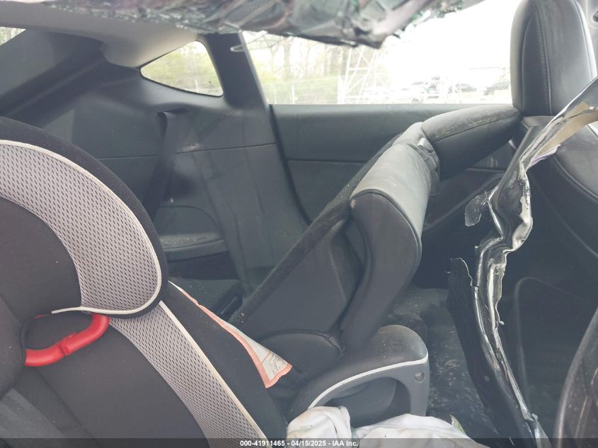 2022 Tesla Model Y Long Range Dual Motor All-Wheel Drive VIN: 7SAYGAEE9NF428833 Lot: 41911465