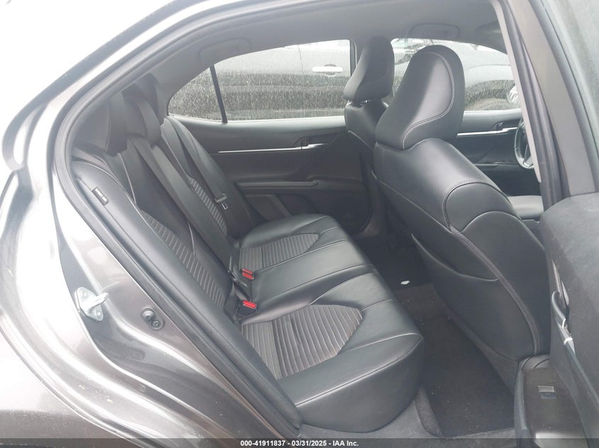 2021 TOYOTA CAMRY SE - 4T1G11AKXMU562225