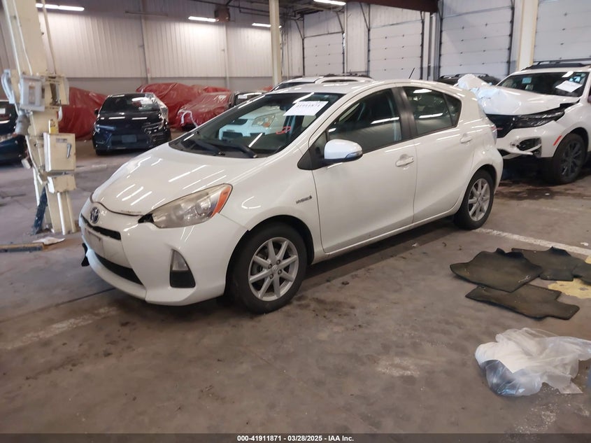 2012 TOYOTA PRIUS C VIN: JTDKDTB32C1507647