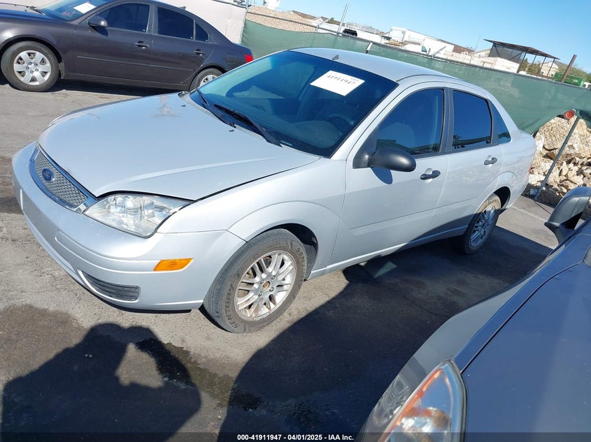 2007 FORD FOCUS VIN: 1FAHP34N07W306683