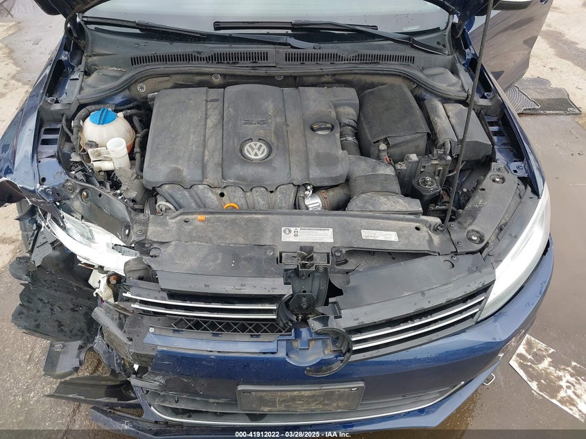 2012 Volkswagen Jetta 2.5L Sel VIN: 3VWLP7AJ4CM394657 Lot: 41912022