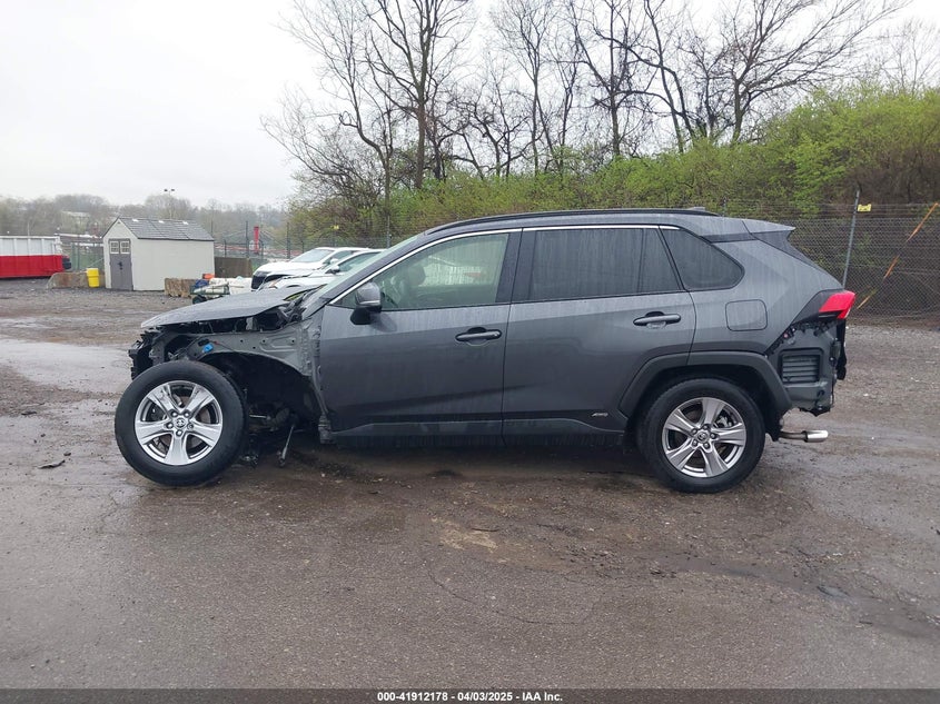 2023 TOYOTA RAV4 HYBRID XLE - JTMRWRFV5PJ056825