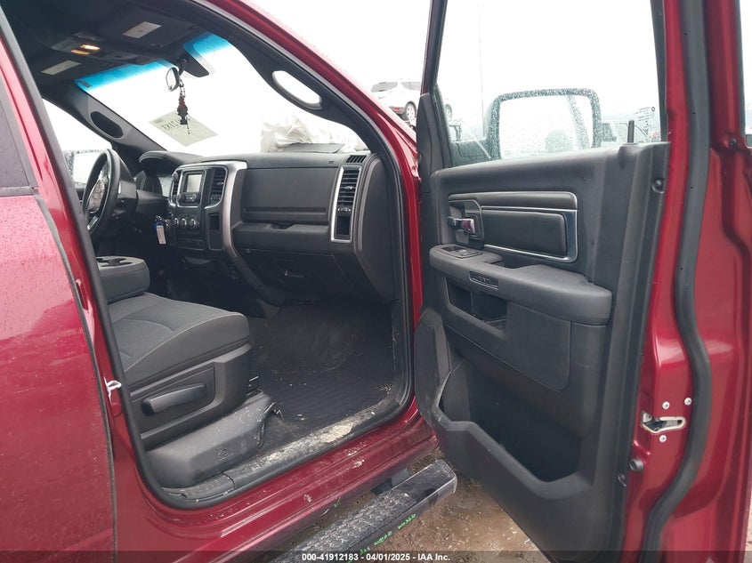 2021 RAM 1500 CLASSIC VIN: 1C6RR7GG9MS523589