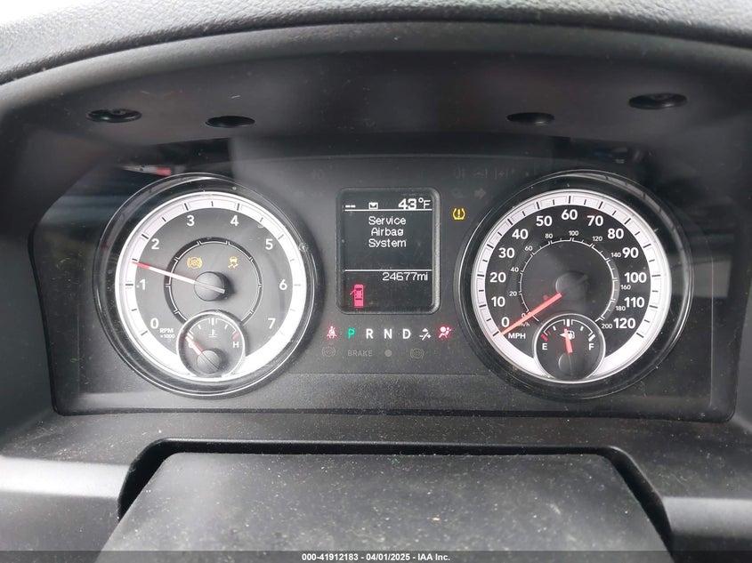 2021 RAM 1500 CLASSIC VIN: 1C6RR7GG9MS523589