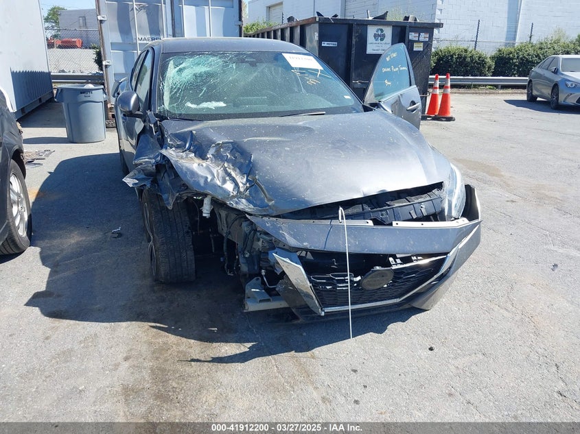 2022 NISSAN SENTRA auction photo 6