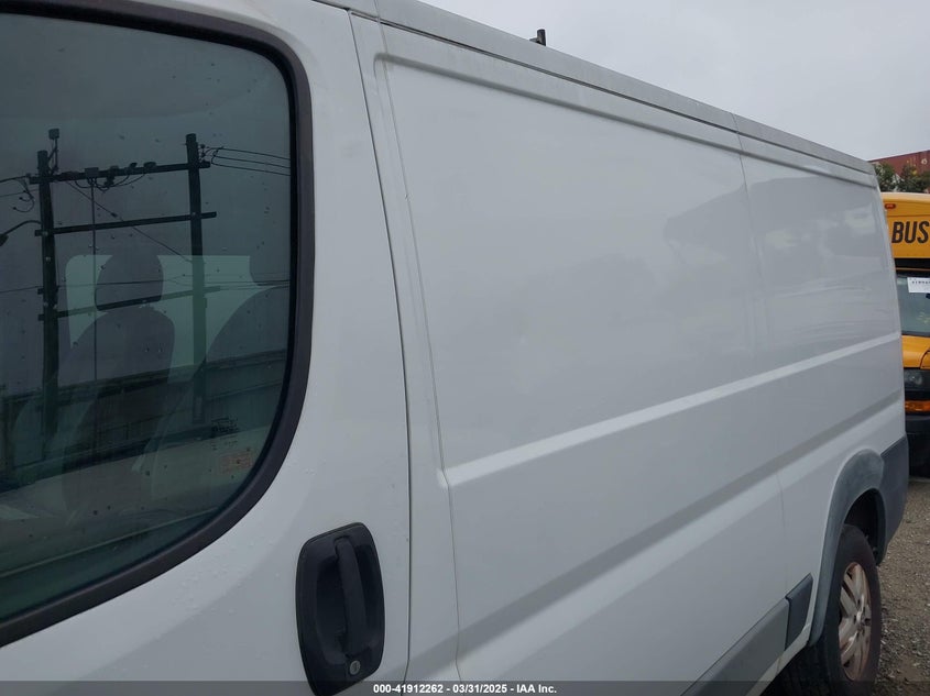 2016 RAM PROMASTER 1500 VIN: 3C6TRVAG2GE107345