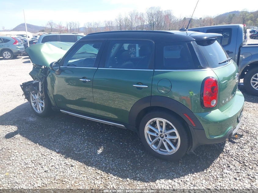 2016 MINI COUNTRYMAN COOPER S - WMWZC5C50GWU03242