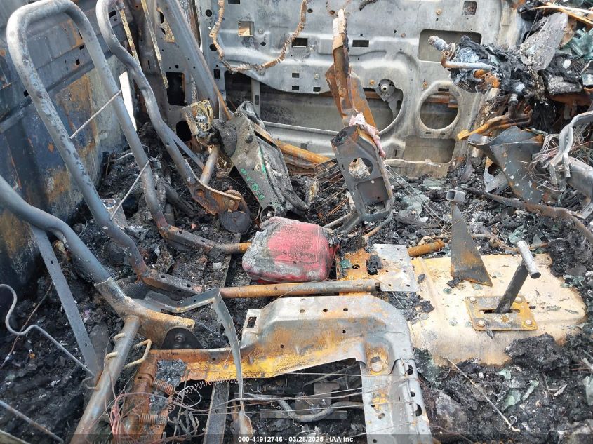 2004 Chevrolet Silverado 1500 Work Truck VIN: 1GCEC14T84Z161415 Lot: 41912746