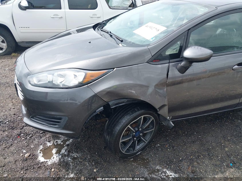 2017 FORD FIESTA VIN: 3FADP4EJ7HM163989