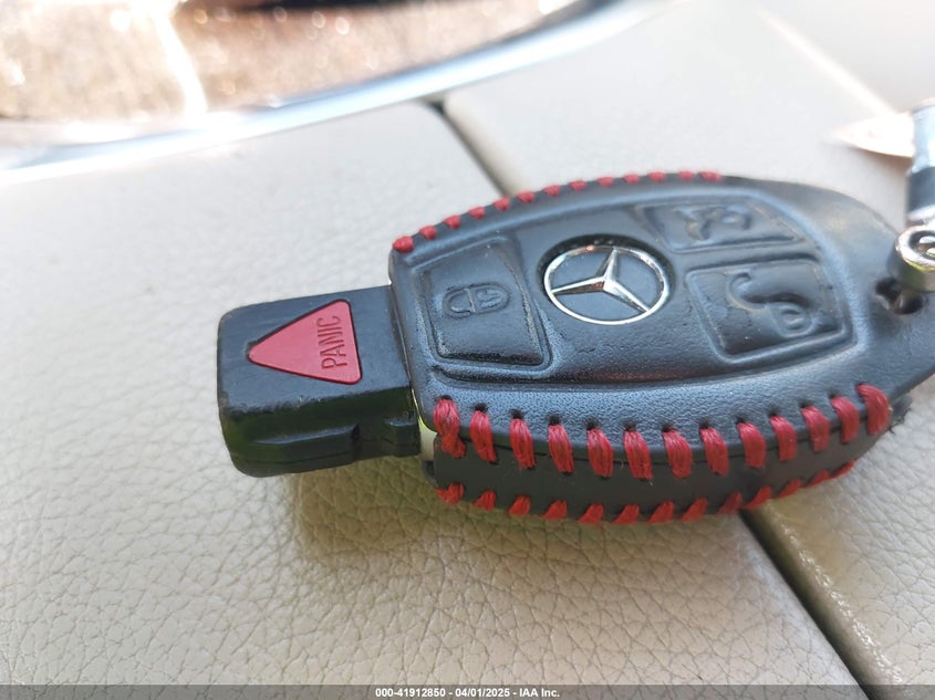 2015 MERCEDES-BENZ C 300 4MATIC/LUXURY 4MATIC/SPORT 4MATIC - 55SWF4KB4FU036068