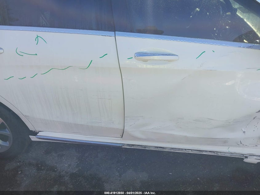 2015 MERCEDES-BENZ C 300 4MATIC/LUXURY 4MATIC/SPORT 4MATIC - 55SWF4KB4FU036068